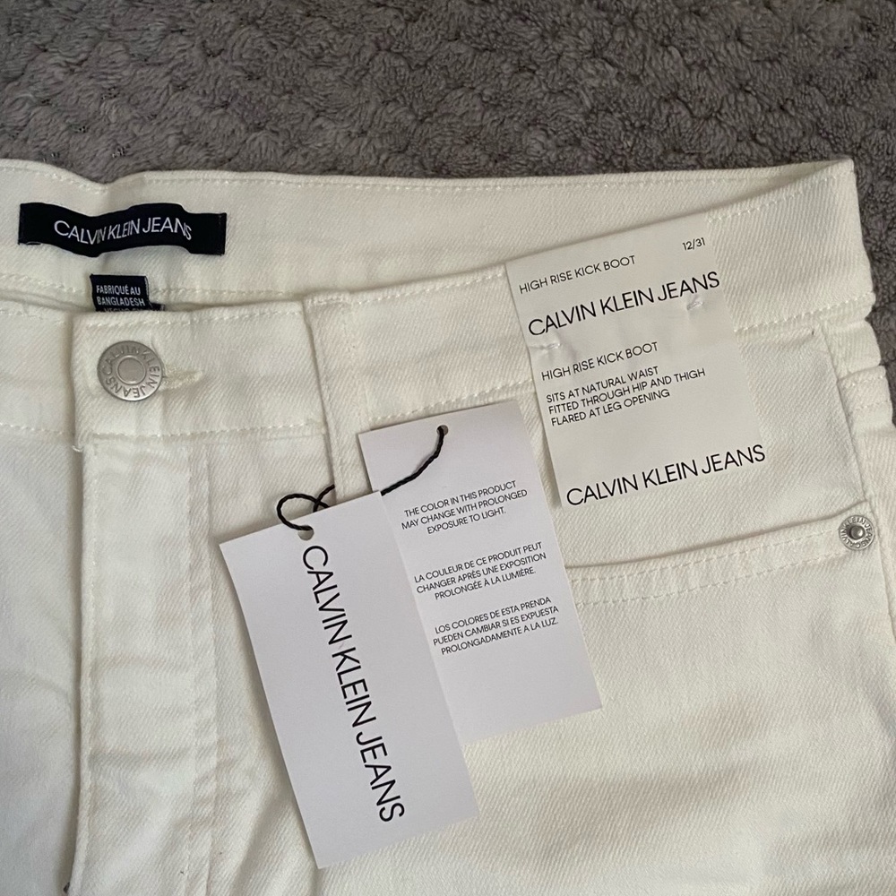 Calvin Klein High Rise Cripped Kick Boot - Picture 7 of 10